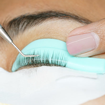 Analisis Bahan dan Kimia di Lash dan Brow Lift: Wajib Tahu untuk Hasil yang Tahan Lama!