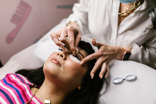 Langkah yang Harus Kalian Lakukan untuk Menjadi Trainer Eyelash Extension Profesional