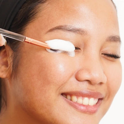 Proses pembersihan eyelash lash brow mousse