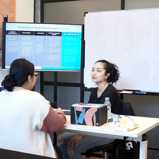 Proses pengajaran academy lavere lash