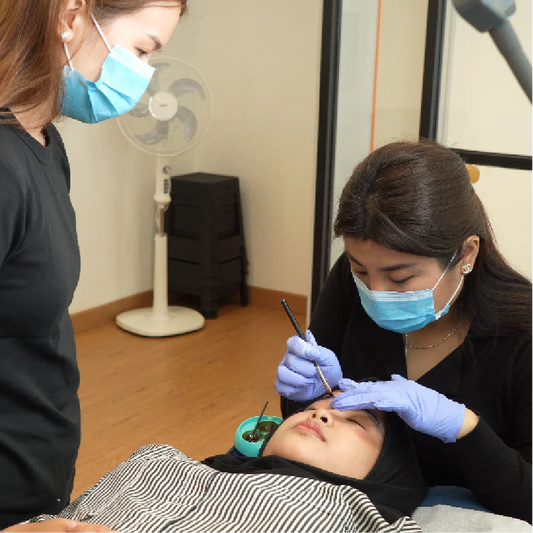 Lavere academy mengajar kelas brow praktek