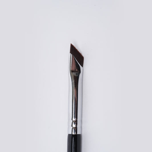 New! Lami Brush - Point Precision Brush